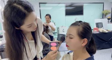 長(zhǎng)沙影視化妝學(xué)校排行榜有哪些？